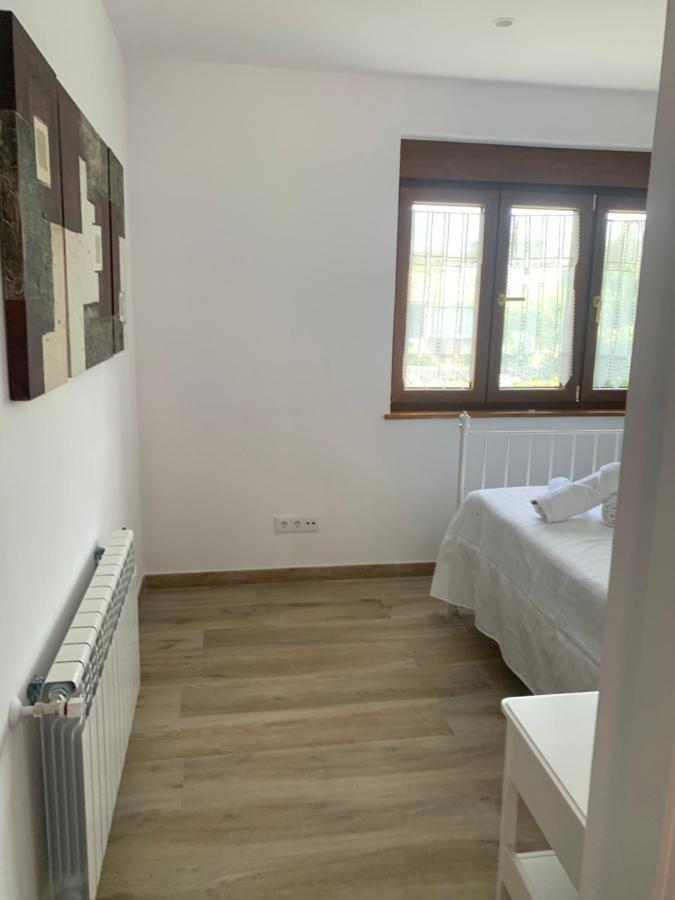 El Rincon De Parres Apartment La Pereda de Llanes ภายนอก รูปภาพ